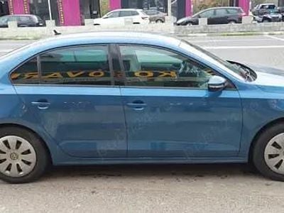 Utilizat 2017 VW Jetta Style Berlinǎ | 9.750 EUR (Puțin scump)