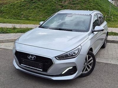 Argintiu Utilizat 2019 Hyundai i30 Passion Break | 9.600 EUR (Super Preț)