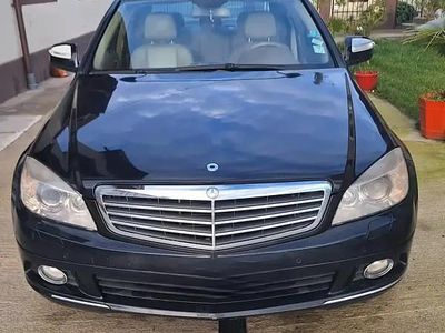 Utilizat 2007 Mercedes 220 Berlinǎ | 6.500 EUR