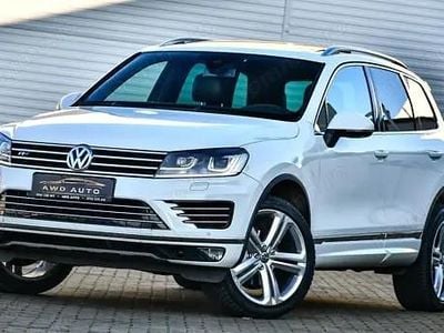 Alb Utilizat 2016 VW Touareg R-line SUV | 19.999 EUR (Preț bun)
