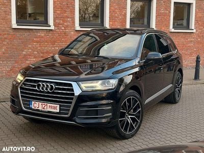 Culoarenegru Utilizat 2016 Audi Q7 Design SUV | 18.900 EUR (Scump)