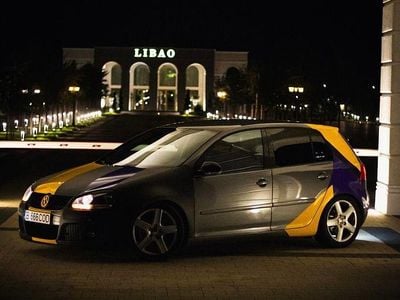 VW Golf V