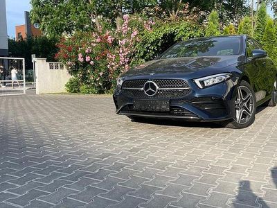 Second-hand Mercedes A250 211 CP (155 kW) 2023 Culoarealbastru Hatchback