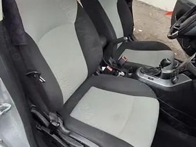 Second-hand Chevrolet Cruze 141 CP (103 kW) 2011 Gri Berlinǎ