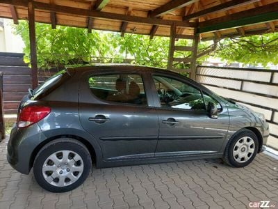 second-hand Peugeot 207 