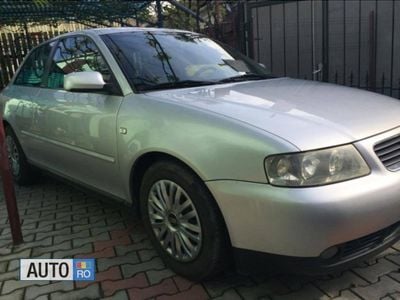 Second-hand Audi A3 Sport 130 CP (95 kW) 2002 Gri Hatchback