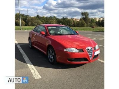 Second-hand Alfa Romeo GT 170 CP (125 kW) 2005 Rosu Coupe