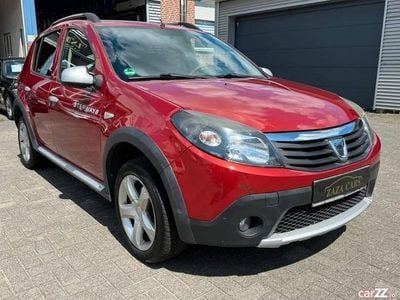 Second-hand Dacia Sandero Stepway 85 CP (62 kW) 2012 Hatchback