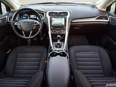 Albastru Utilizat 2015 Ford Mondeo Break | 8.800 EUR (Scump)