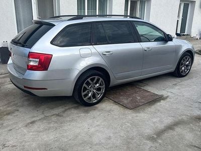 Second-hand Skoda Octavia 90 CP (66 kW) 2018 Culoareargint Break