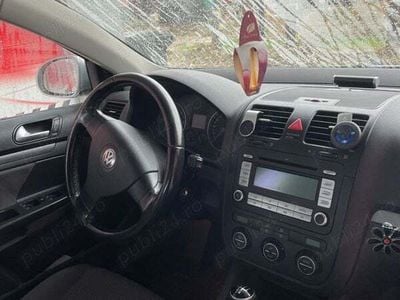 VW Golf V
