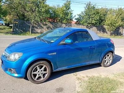 Utilizat 2004 Opel Tigra | 1.890 EUR