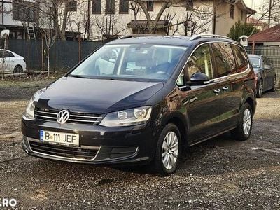 Second-hand VW Sharan Comfortline 140 CP (102 kW) 2013 Culoarenegru Monovolum