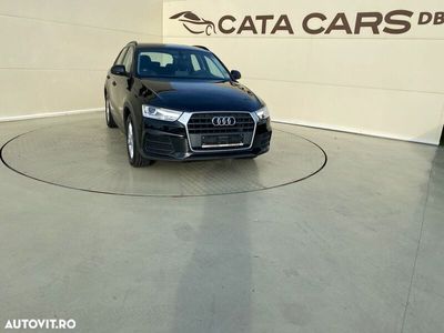 second-hand Audi Q3 2.0 35 TDI S tronic