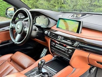 Gri Utilizat 2016 BMW X6 M50 SUV | 34.990 EUR