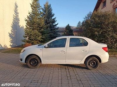 Second-hand Dacia Logan 75 CP (55 kW) 2013 Culoarealb Berlinǎ