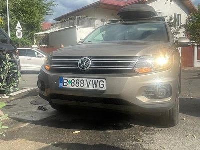 Culoaremaro Utilizat 2015 VW Tiguan SUV | 11.000 EUR