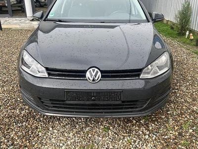 Culoaregri Second-hand 2015 VW Golf VII Comfortline Break | 6.300 EUR (Preț OK)