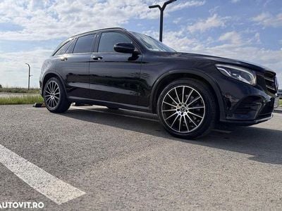 Second-hand Mercedes GLC250 AMG line 205 CP (150 kW) 2017 Culoarenegru SUV