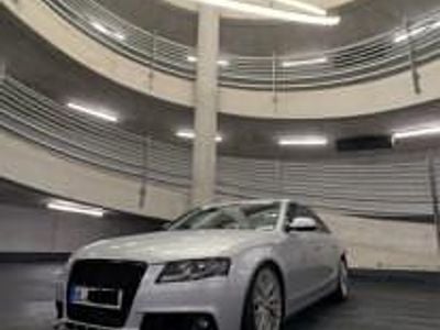 Argintiu Utilizat 2010 Audi A4 Design Berlinǎ | 10.300 EUR