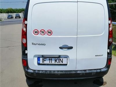 Second-hand Renault Kangoo 75 CP (55 kW) 2013 Alb Monovolum