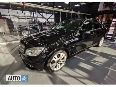 Second-hand Mercedes C200 170 CP (125 kW) 2010 Negru Berlinǎ