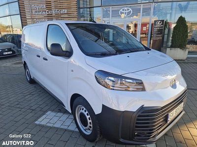 Culoarealb Utilizat 2024 Toyota Proace Monovolum | 36.991 EUR