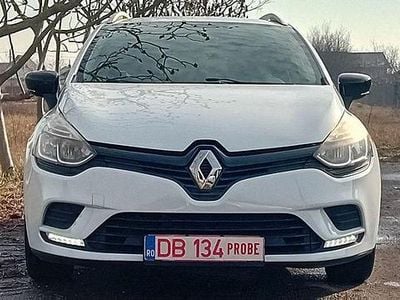 Second-hand Renault Clio GrandTour LIMITED 90 CP (66 kW) 2017 Culoarerosu Break