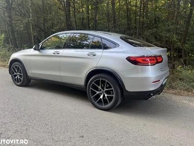 Mercedes GLC300