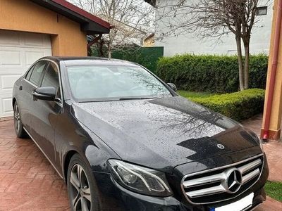 Mercedes E200