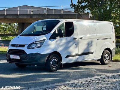 Second-hand Ford Transit Custom 125 CP (91 kW) 2016 Culoarealb Monovolum