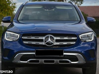 Culoarealbastru Utilizat 2020 Mercedes GLC220 Advanced SUV | 23.990 EUR