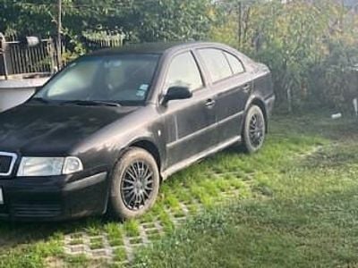 Negru Utilizat 2006 Skoda Octavia Tour Berlinǎ | 1.500 EUR (Preț bun)