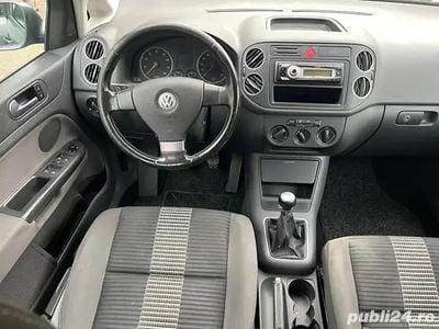 VW Golf V