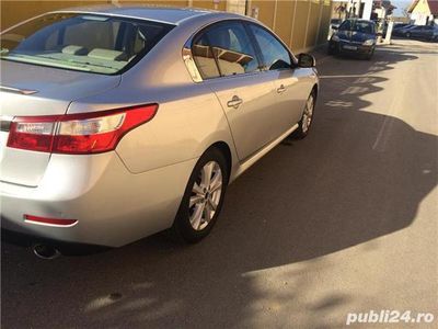 Second-hand Renault Latitude 173 CP (127 kW) 2011 Gri Berlinǎ