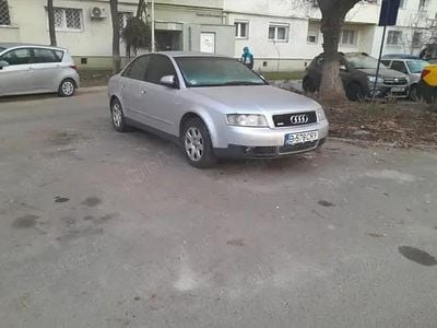 Second-hand Audi A4 96 CP (70 kW) 2003 Gri Berlinǎ