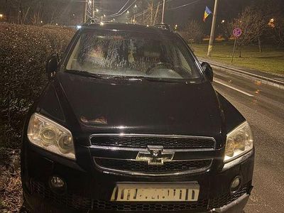 Second-hand Chevrolet Captiva 230 CP (169 kW) 2008 Culoarenegru SUV