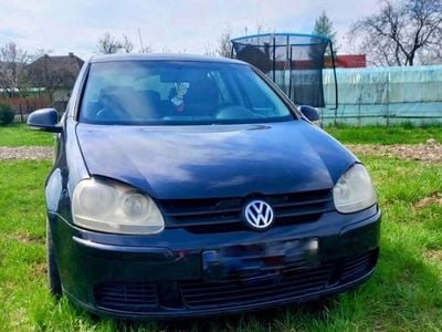 VW Golf V