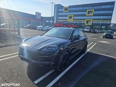Culoarenegru Utilizat 2025 Porsche Cayenne Coupe Coupe | 114.950 EUR