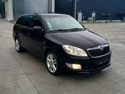 Utilizat 2011 Skoda Fabia Hatchback | 3.390 EUR (Preț OK)