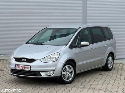Second-hand Ford Galaxy 130 CP (95 kW) 2007 Culoareargint Monovolum