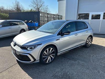 Second-hand VW Golf VIII R-line 150 CP (110 kW) 2023