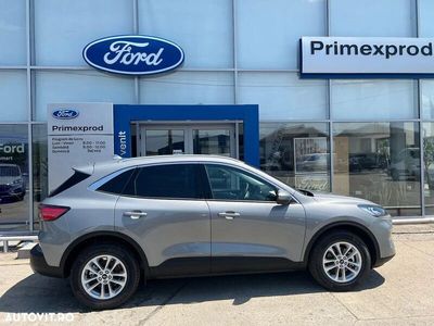 Gri Utilizat 2024 Ford Kuga SUV | 25.999 EUR (Scump)