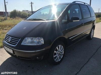 Culoarenegru Utilizat 2005 VW Sharan Highline Monovolum | 3.650 EUR