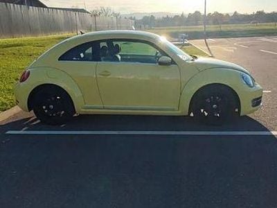Culoaregalbeuriu Utilizat 2012 VW Beetle Coupe | 3.990 EUR
