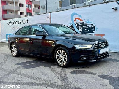 Second-hand Audi A4 Sport 170 CP (125 kW) 2013 Culoarenegru Berlinǎ