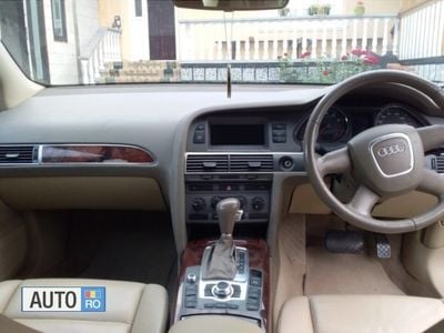 Negru Utilizat 2005 Audi A6 Berlinǎ | 2.300 EUR