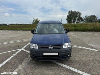 Culoarealbastru Utilizat 2009 VW Caddy Monovolum | 4.000 EUR