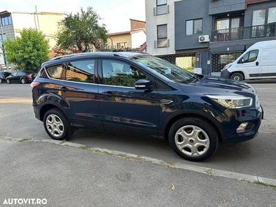 Second-hand Ford Kuga 150 CP (110 kW) 2019 Culoarealbastru SUV