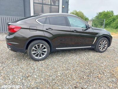 Culoaremaro Utilizat 2015 BMW X6 SUV | 22.500 EUR